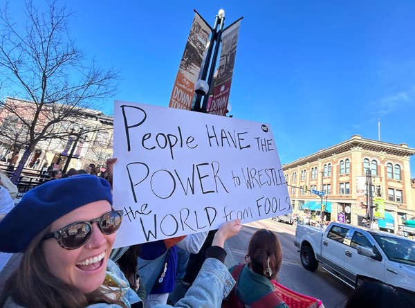 69af4a03170000519d2b170b