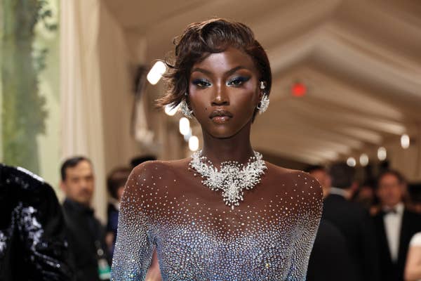 anok yai met gala 2024 beauty closeup
