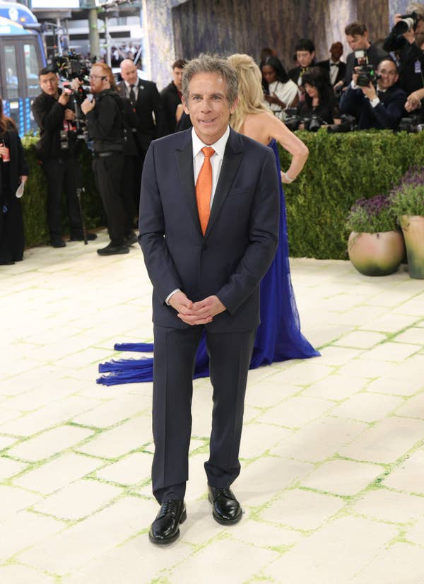 ben stiller met gala red carpet suit