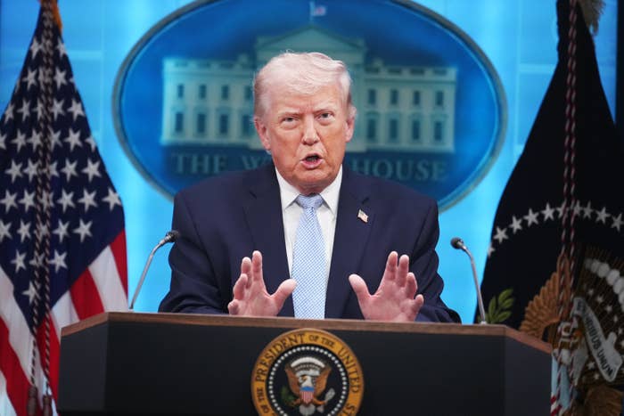 donald trump white house press briefing.jpg