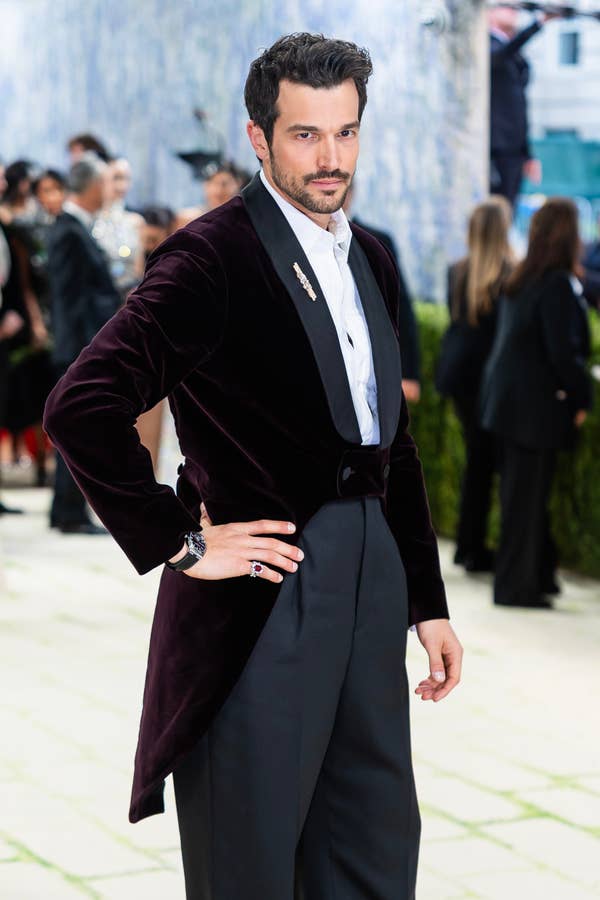 jon kortajarena met gala velvet tuxedo full shot