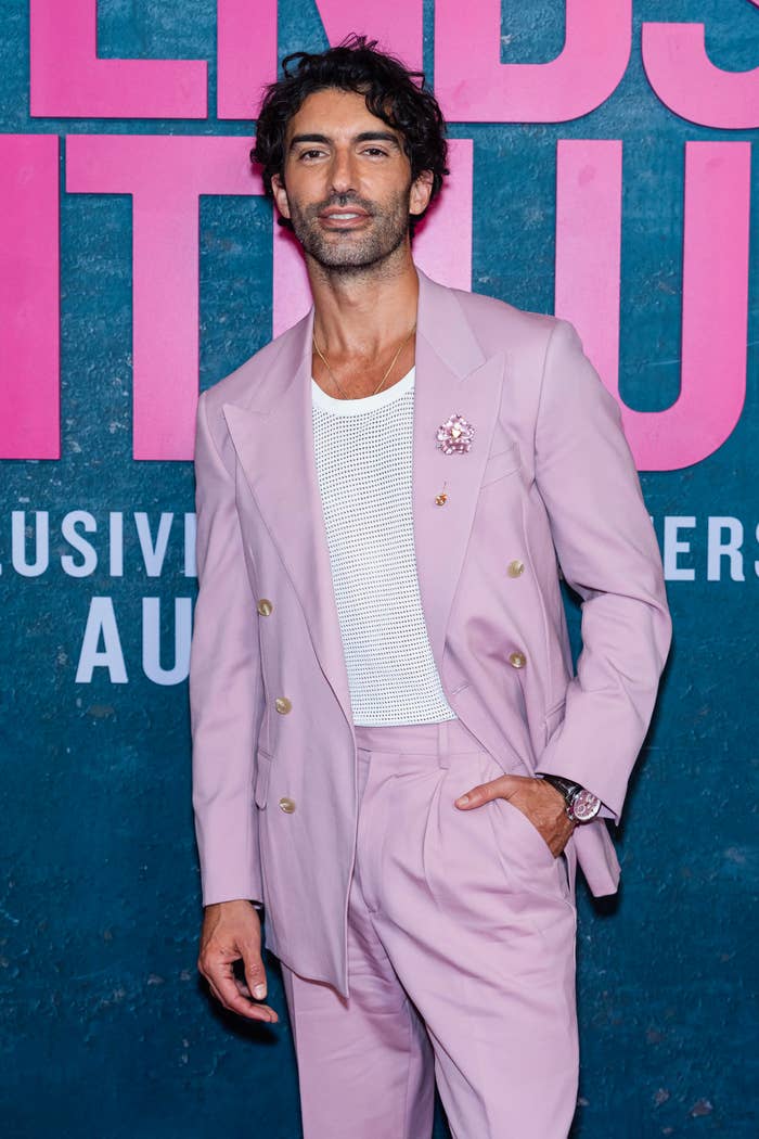 justin baldoni pink suit it ends with us premiere