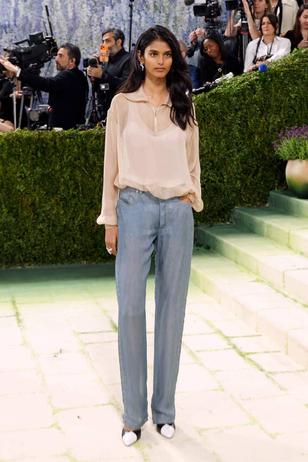 rao keerthana met gala jeans outfit