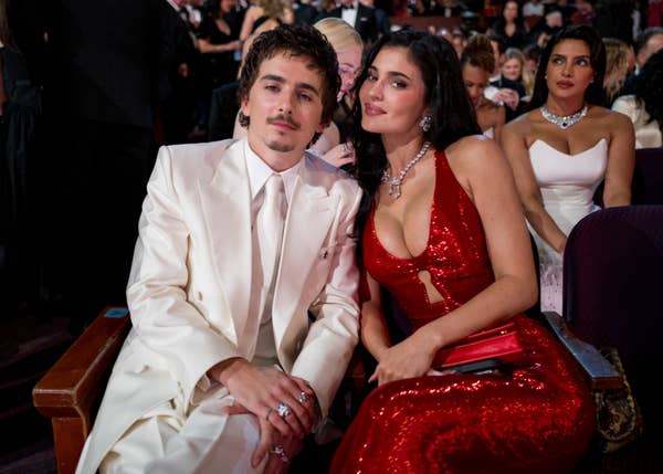 timothee chalamet kylie jenner golden globes